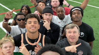 Recruit Reactions: 5-stars Invade Athens For "Scavenger Hunt" Weekend