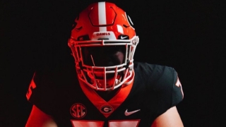 4-Star OL Target Gives Eye-Opening Comments About Georgia Bulldogs