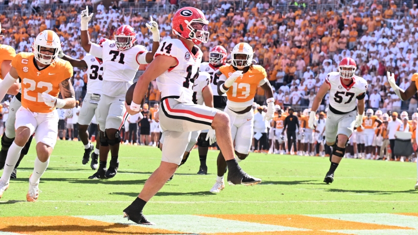 When The Lights Are Bright Gunner Stockton "Doesn't Flinch"