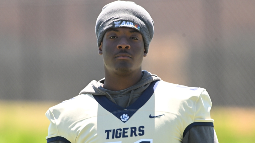 Impressive 4-star OL Target Breaks Down UGA Football Interest